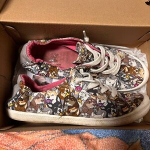 Bobs Skechers dog print shoe womens 8.5